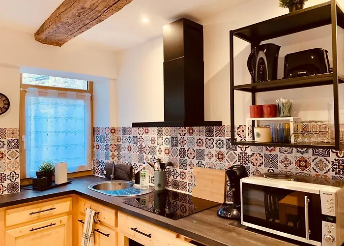 Maison, Largentiere Lescaleyest