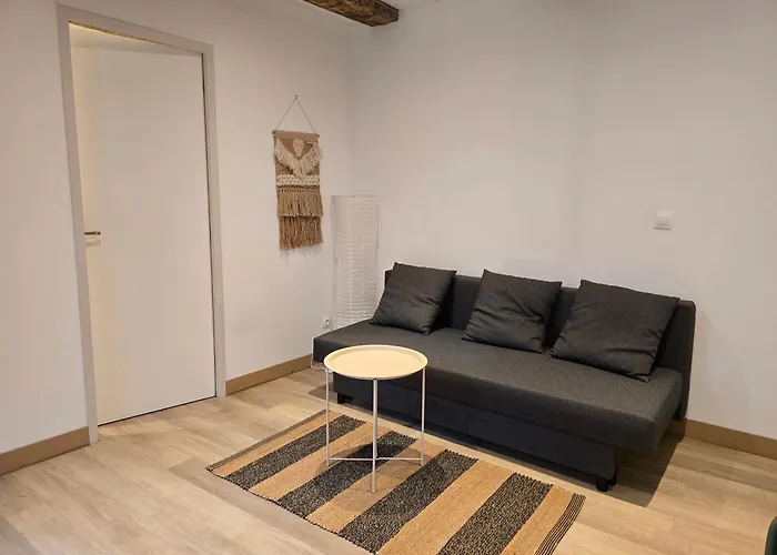 Maison, Largentiere Lescaleyest